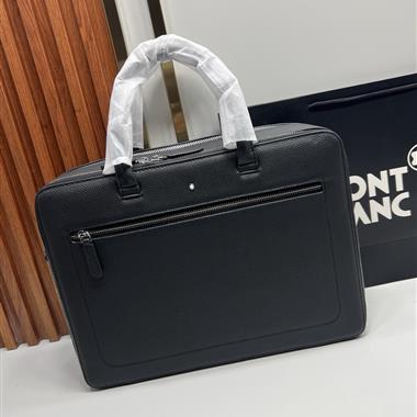 MONTBLANC    2026新款男生時尚包包 尺寸：38×38×9CM