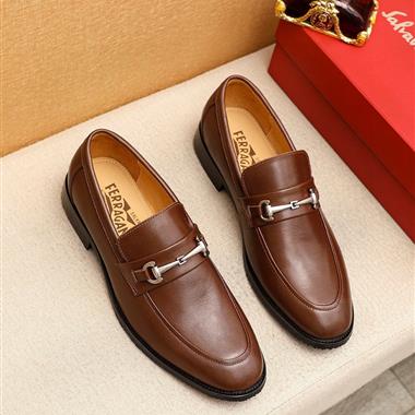 Ferragamo   2026新款男生休閒時尚鞋子
