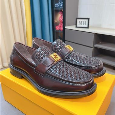 FENDI   2026新款男生休閒時尚鞋子