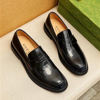 GUCCI   2026新款男生休閒時尚鞋子