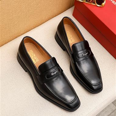 Ferragamo   2026新款男生休閒時尚鞋子