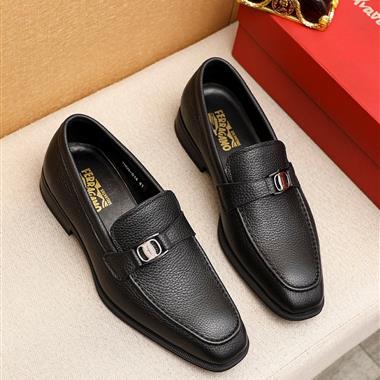 Ferragamo   2026新款男生休閒時尚鞋子