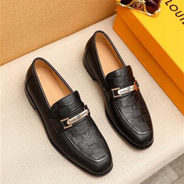 Louis Vuitton   2026新款男生休閒時尚鞋子