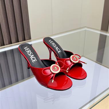 VERSACE  2026新款女生休閒時尚鞋子