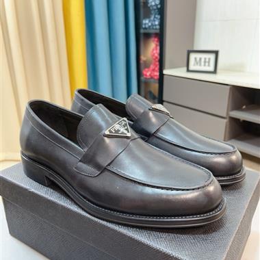 PRADA   2026新款男生休閒時尚鞋子