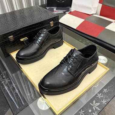 PRADA   2026新款男生休閒時尚鞋子
