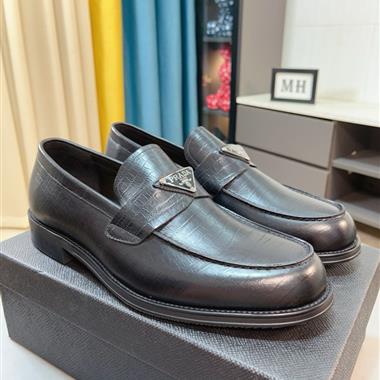 PRADA   2026新款男生休閒時尚鞋子