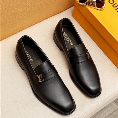 Louis Vuitton    2026新款男生休閒時尚鞋子
