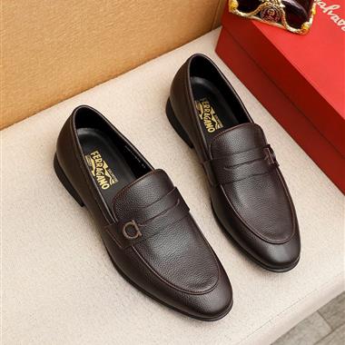 Ferragamo   2026新款男生休閒時尚鞋子