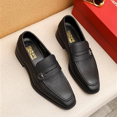 Ferragamo   2026新款男生休閒時尚鞋子