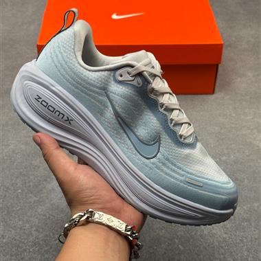 Nike Vomero Plus 舒適減震防滑 低幫跑步鞋