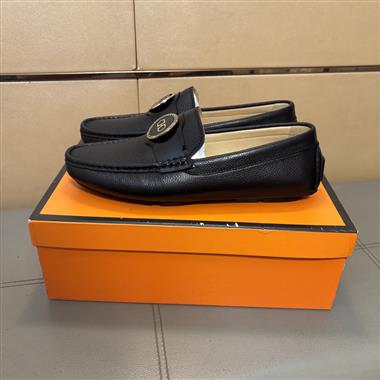 FERRAGAMO  2026新款男生休閒時尚鞋子