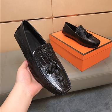 GUCCI    2026新款男生休閒時尚鞋子