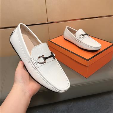 Ferragamo    2026新款男生休閒時尚鞋子