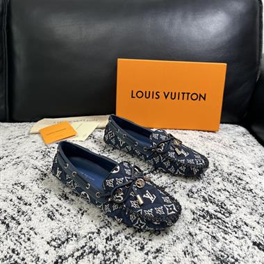 Louis Vuitton   2026新款女生休閒時尚鞋子