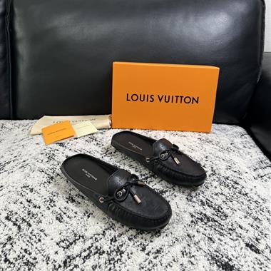 Louis Vuitton   2026新款女生休閒時尚鞋子