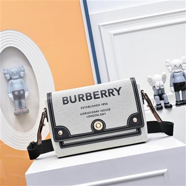 BURBERRY  2026新款女生時尚包包   尺寸：25*17CM