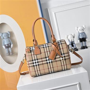 BURBERRY  2026新款女生時尚包包   尺寸：25-17CM