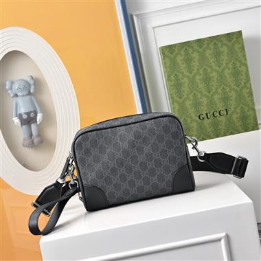 GUCCI   2026新款男生時尚包包   尺寸：23-16CM