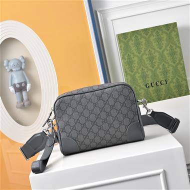 GUCCI   2026新款男生時尚包包   尺寸：23-16CM