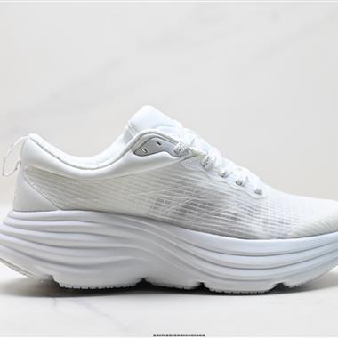 HOKA W BONDI 8