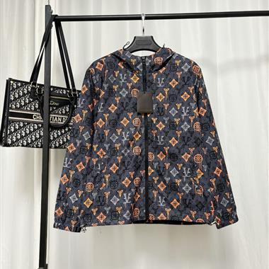 LouisVuitton   2026秋冬新款風衣夾克外套