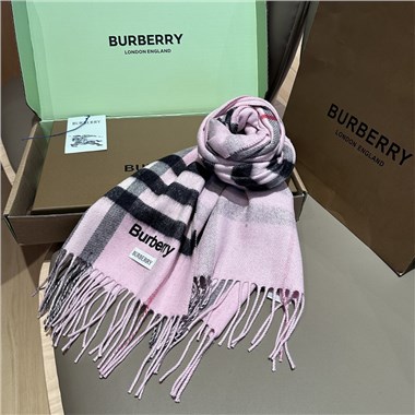 BURBERRY  2026秋冬新款時尚圍巾  尺寸：180-30