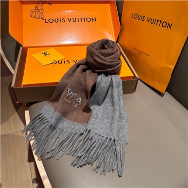 LOUIS VUITTON  2026秋冬新款時尚圍巾   尺寸：180-30