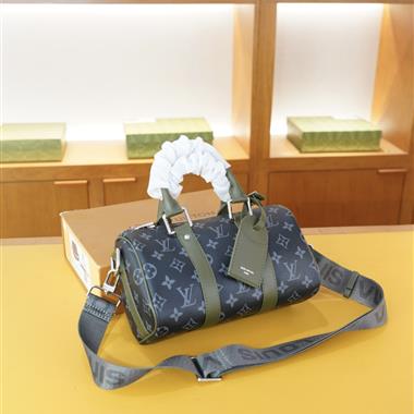 LOUIS VUITTON   2026新款男生時尚包包 尺寸：25x14x10CM