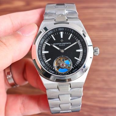 Vacheron Constantin    2026新款時尚休閒手錶    尺寸：42MM