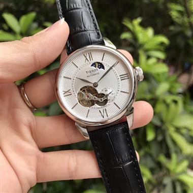 Tissot   2026新款時尚休閒手錶    尺寸：40MM