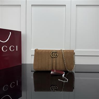 GUCCI   2026新款女生時尚包包   尺寸：26*13*1.5CM