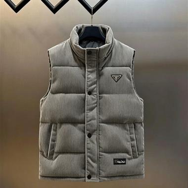 PRADA   2026秋冬新款馬甲外套