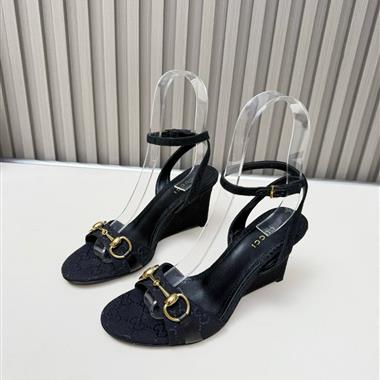 GUCCI  2026新款女生休閒時尚鞋子